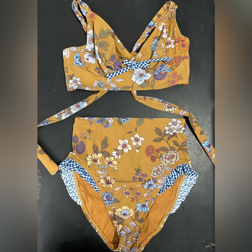 LN Skinny dippers swimsuit bathing Anastasia bikini top and daisy duke bottom S - Picture 2 of 10